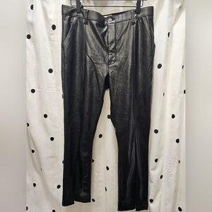 NWT Abercrombie and Fitch black faux leather skinny ultra high rise pants 32